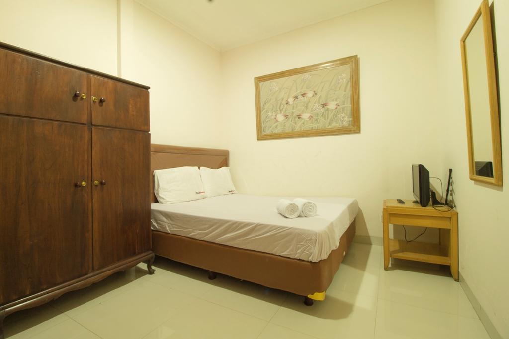 Reddoorz Near Taman Puring Hotel Jacarta Exterior foto